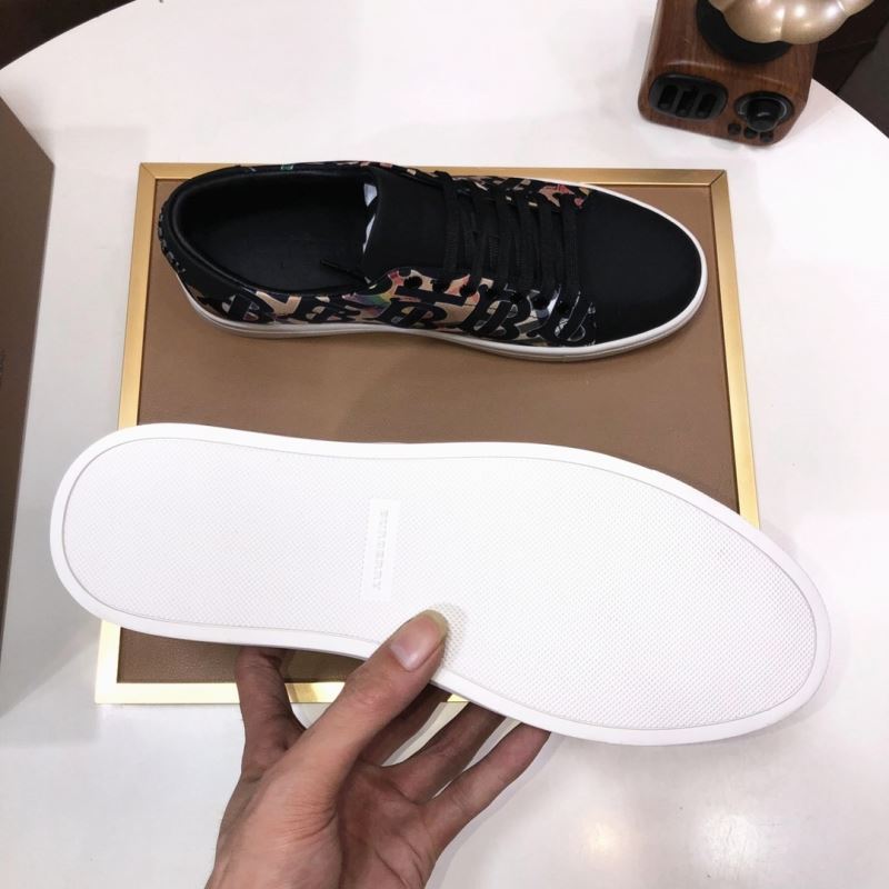 Burberry Low Shoes